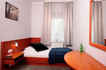 Фото номера Одноместный номер Отель Hotel Preemier г. Марциновице 4